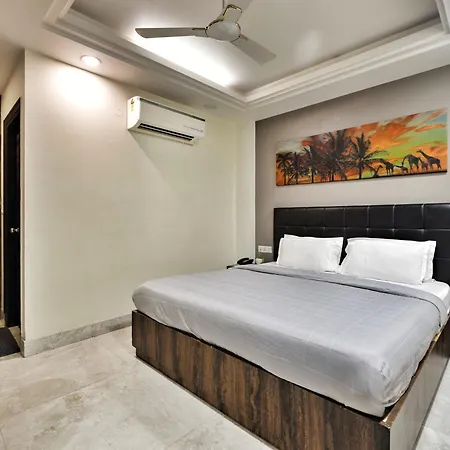 Hotel Aerocity Purple Orchid-3