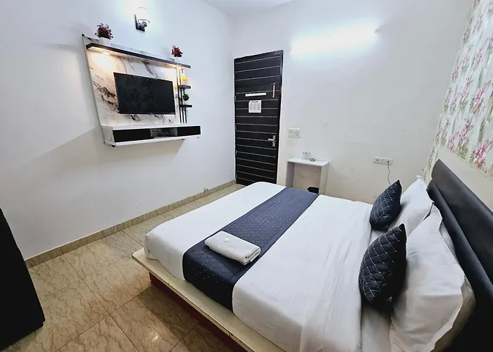 Hotel Tulip Near Delhi Airport New Delhi